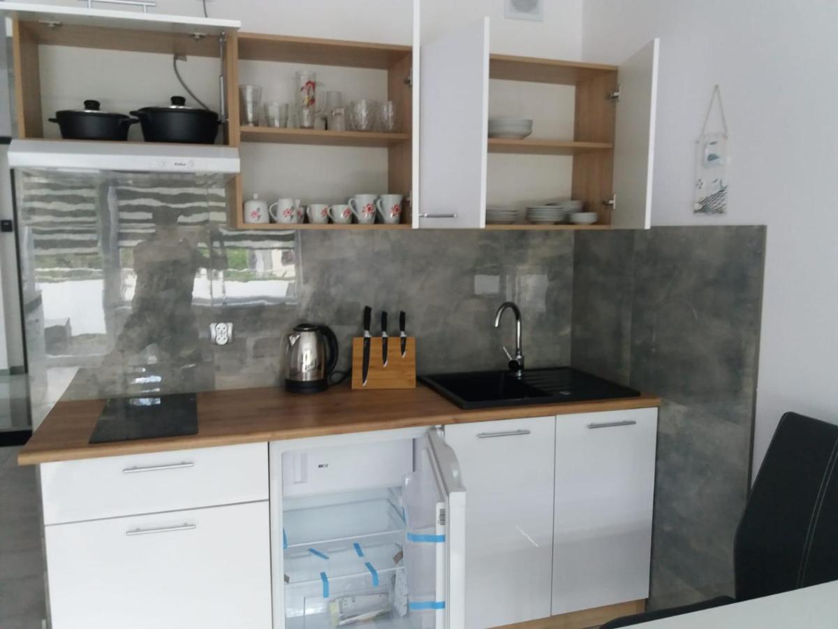 Nowy Apartament Z Balkonem Apartment ชวีโนวิชแจ ภายนอก รูปภาพ